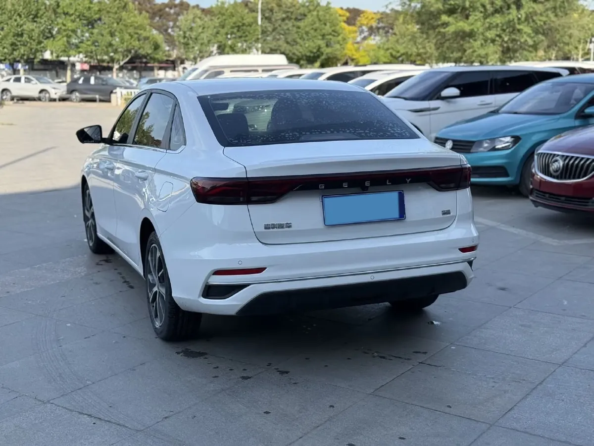 2022 Geely Emgrand 1.5L 114HP L4 CVT,autocango,china used car exporter,china ev exporter,chinese used car exporter,chinese used ev exporter