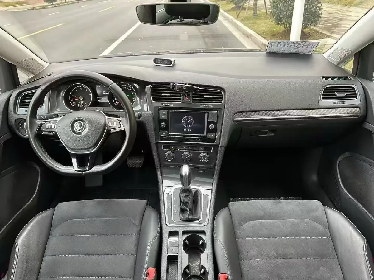 2018 Volkswagen Golf 1.4T 131HP L4 7DCT,autocango,china used car exporter,china ev exporter,chinese used car exporter,chinese used ev exporter