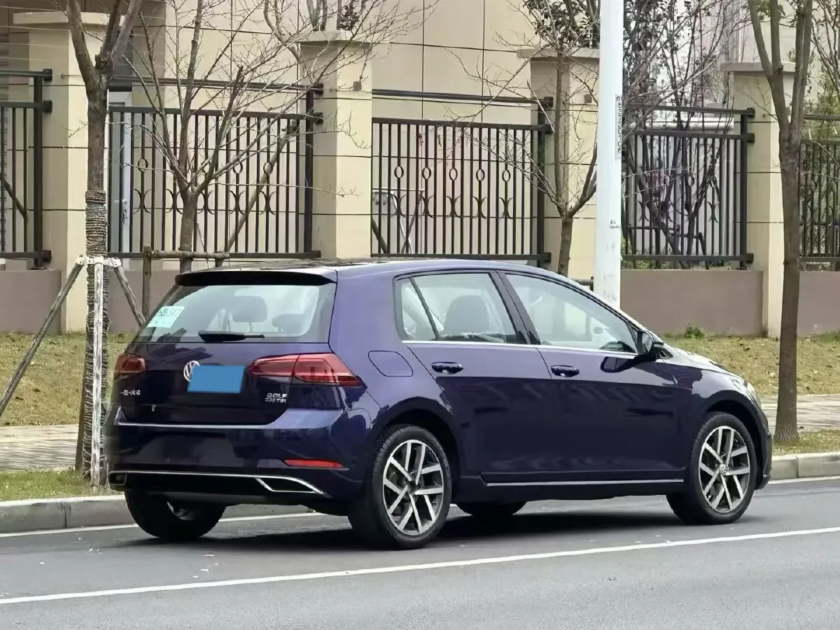 2018 Volkswagen Golf 1.4T 131HP L4 7DCT,autocango,china used car exporter,china ev exporter,chinese used car exporter,chinese used ev exporter