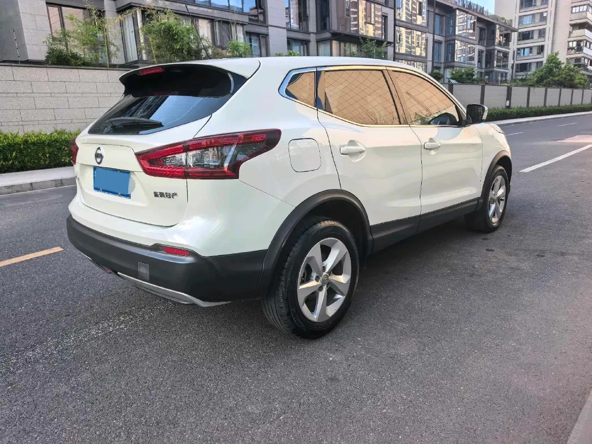 2022 Nissan Qashqai 2.0L 151HP L4 CVT,autocango,china used car exporter,china ev exporter,chinese used car exporter,chinese used ev exporter
