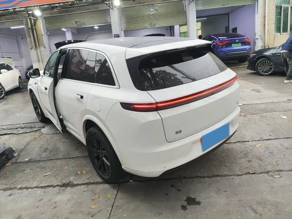 2023 Li L7 Range Extended 154HP REEV 40.9KWH,autocango,china used car exporter,china ev exporter,chinese used car exporter,chinese used ev exporter