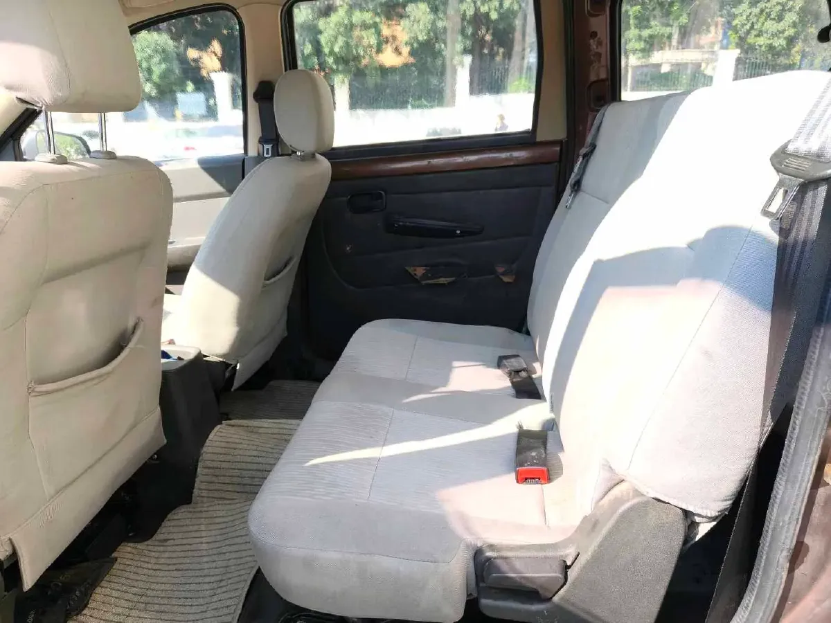 2015 WuLing HongGuang 1.5L 112HP L4 5MT,autocango,china used car exporter,china ev exporter,chinese used car exporter,chinese used ev exporter