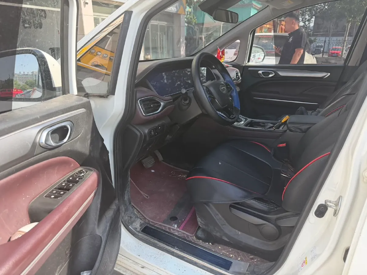 2021 GAC Trumpchi M6 1.5T 169HP L4 7DCT,autocango,china used car exporter,china ev exporter,chinese used car exporter,chinese used ev exporter