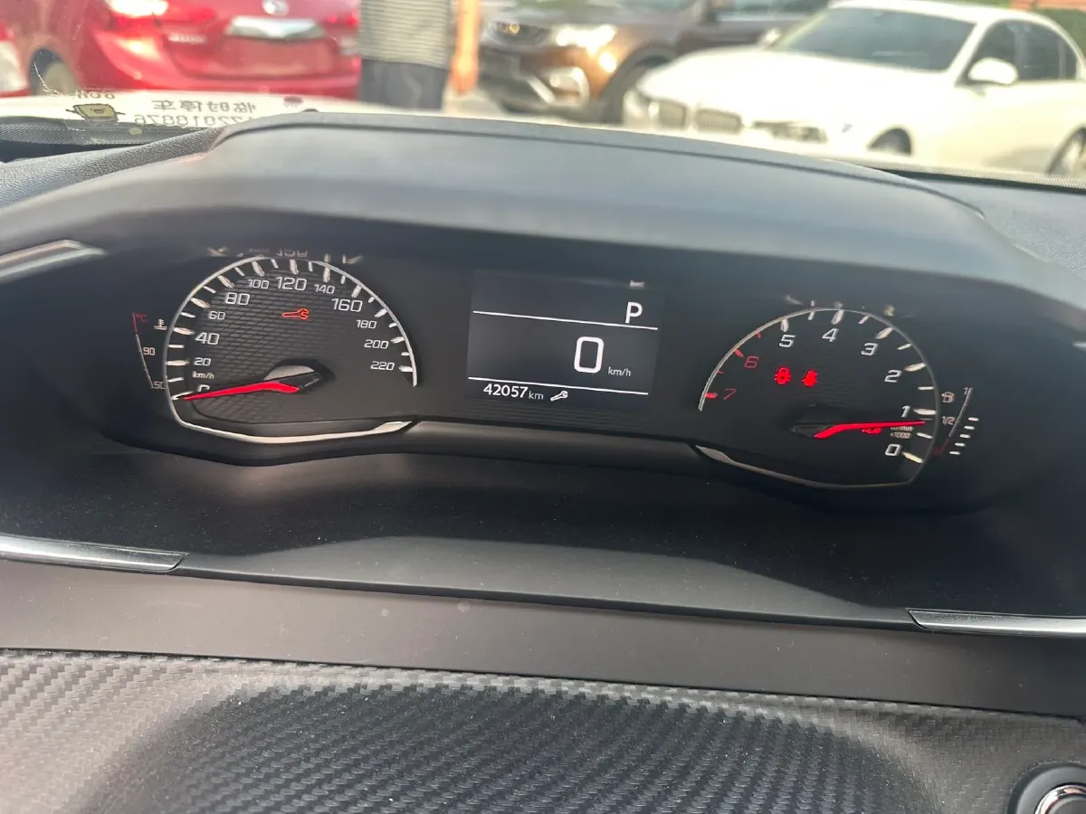 2022 Peugeot 2008 1.2T 136HP L3 6DCT,autocango,china used car exporter,china ev exporter,chinese used car exporter,chinese used ev exporter