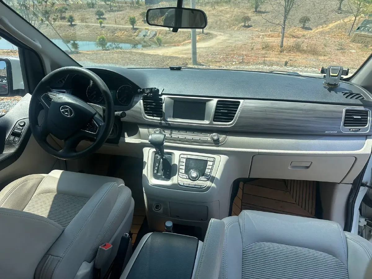 2018 MAXUS G10 2.0T 224HP L4 6AT,autocango,china used car exporter,china ev exporter,chinese used car exporter,chinese used ev exporter