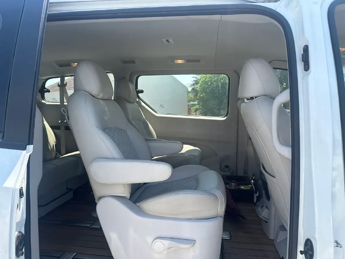 2018 MAXUS G10 2.0T 224HP L4 6AT,autocango,china used car exporter,china ev exporter,chinese used car exporter,chinese used ev exporter
