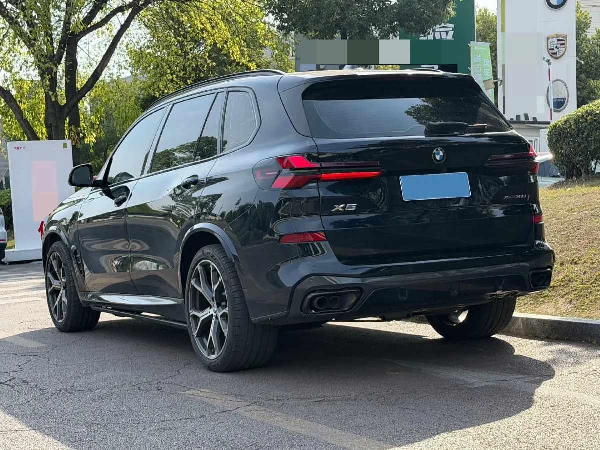 2023 BMW X5 2.0T 258HP L4 8AT,autocango,china used car exporter,china ev exporter,chinese used car exporter,chinese used ev exporter