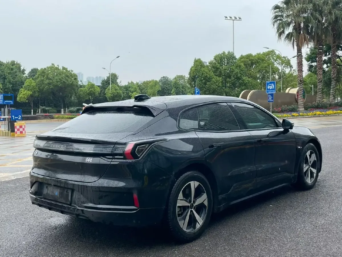 2023 Zeekr 001 BEV 100KWH,autocango,china used car exporter,china ev exporter,chinese used car exporter,chinese used ev exporter