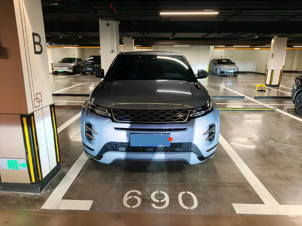 2020 Land Rover Range Rover Evoque 2.0T 249HP L4 9AT,autocango,china used car exporter,china ev exporter,chinese used car exporter,chinese used ev exporter