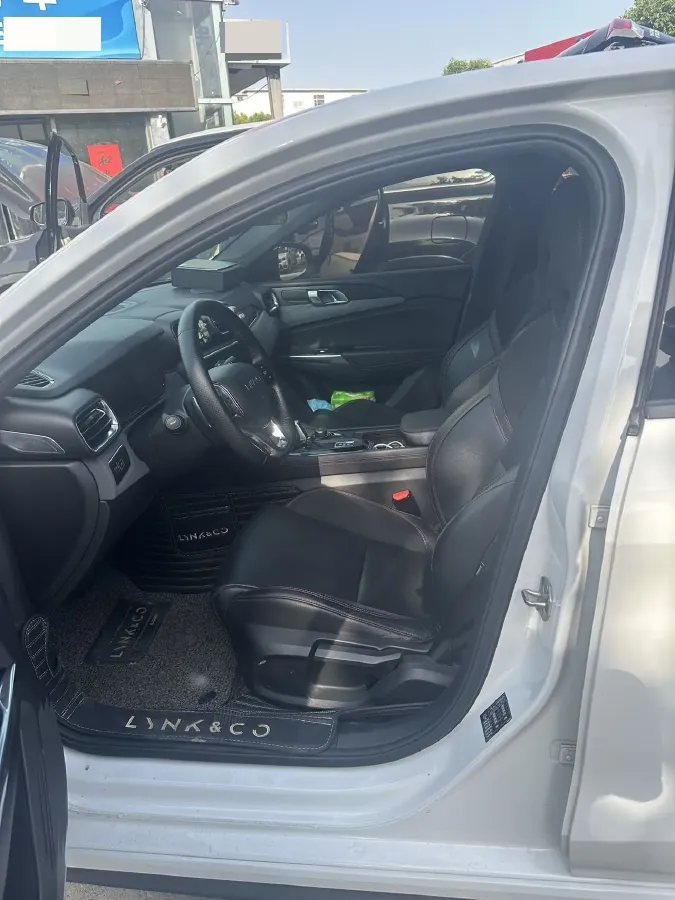 2018 LYNK&CO 02 1.5T 180HP L3 7DCT,autocango,china used car exporter,china ev exporter,chinese used car exporter,chinese used ev exporter