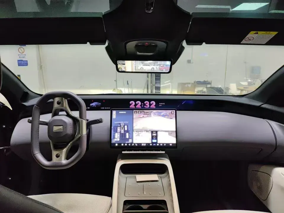 2024 Avatr 12 BEV 94.5KWH,autocango,china used car exporter,china ev exporter,chinese used car exporter,chinese used ev exporter
