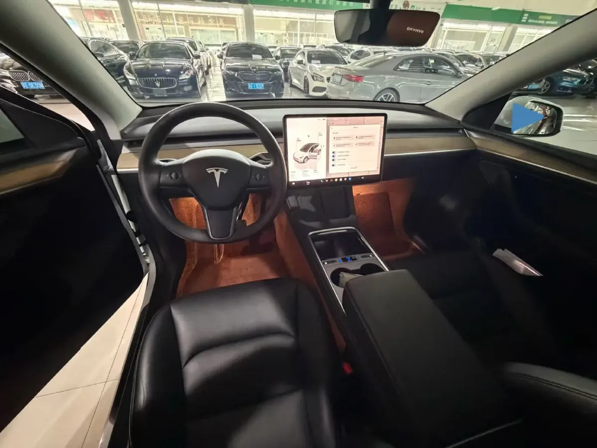 2022 Tesla Model Y BEV 60KWH,autocango,china used car exporter,china ev exporter,chinese used car exporter,chinese used ev exporter