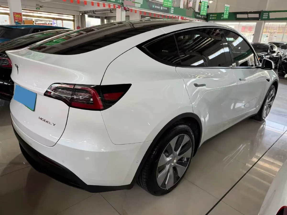 2022 Tesla Model Y BEV 60KWH,autocango,china used car exporter,china ev exporter,chinese used car exporter,chinese used ev exporter