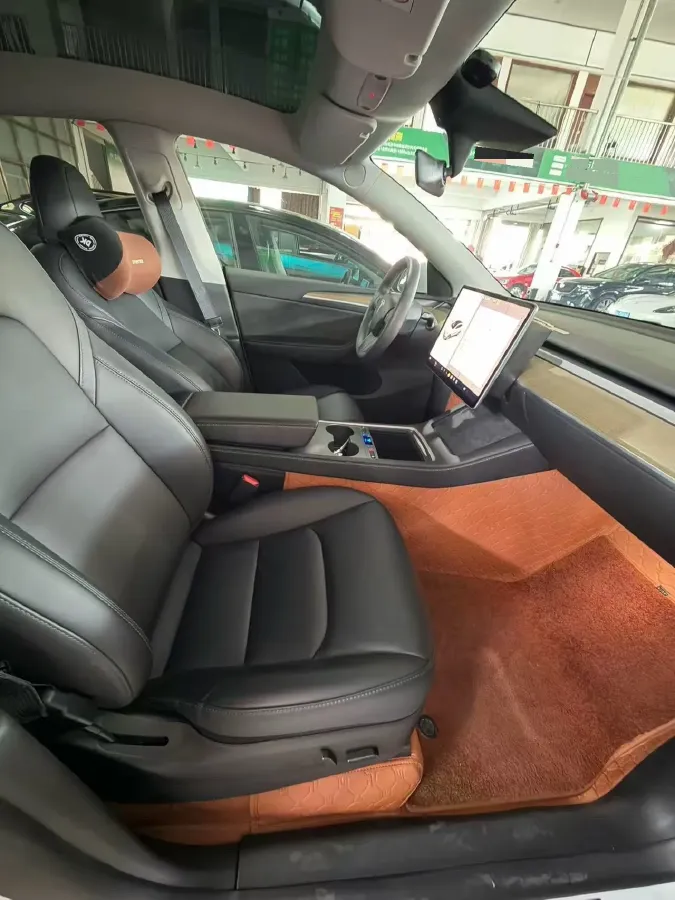 2022 Tesla Model Y BEV 60KWH,autocango,china used car exporter,china ev exporter,chinese used car exporter,chinese used ev exporter