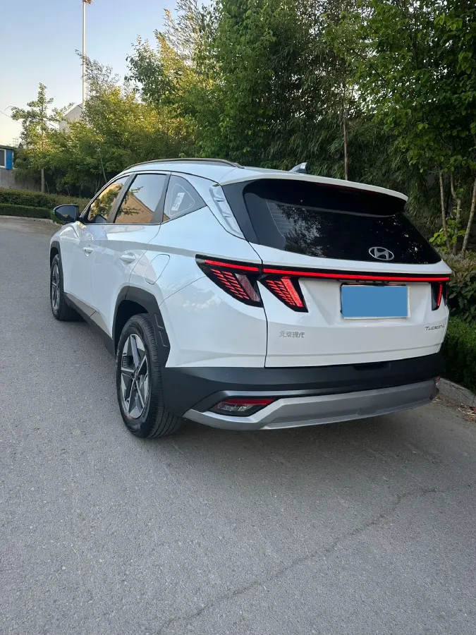2025 Hyundai Tucson 1.5T 200HP L4 8AT,autocango,china used car exporter,china ev exporter,chinese used car exporter,chinese used ev exporter
