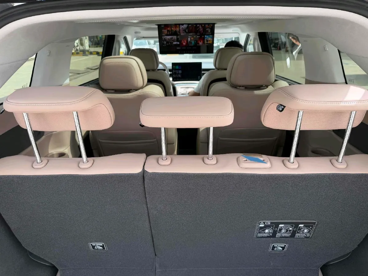2025 Xpeng X9 BEV,autocango,china used car exporter,china ev exporter,chinese used car exporter,chinese used ev exporter