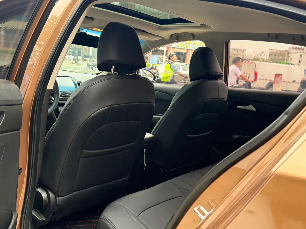 2019 Chevrolet Cavalier 1.5L 113HP L4 6AT,autocango,china used car exporter,china ev exporter,chinese used car exporter,chinese used ev exporter