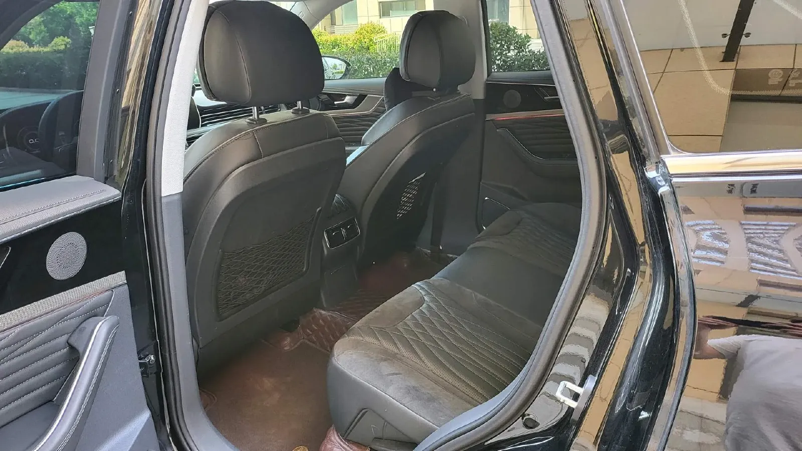 2022 HongQi HS5 2.0T 224HP L4 6AT,autocango,china used car exporter,china ev exporter,chinese used car exporter,chinese used ev exporter