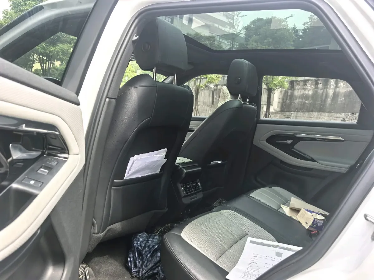 2020 Land Rover Range Rover Evoque 2.0T 249HP L4 9AT,autocango,china used car exporter,china ev exporter,chinese used car exporter,chinese used ev exporter