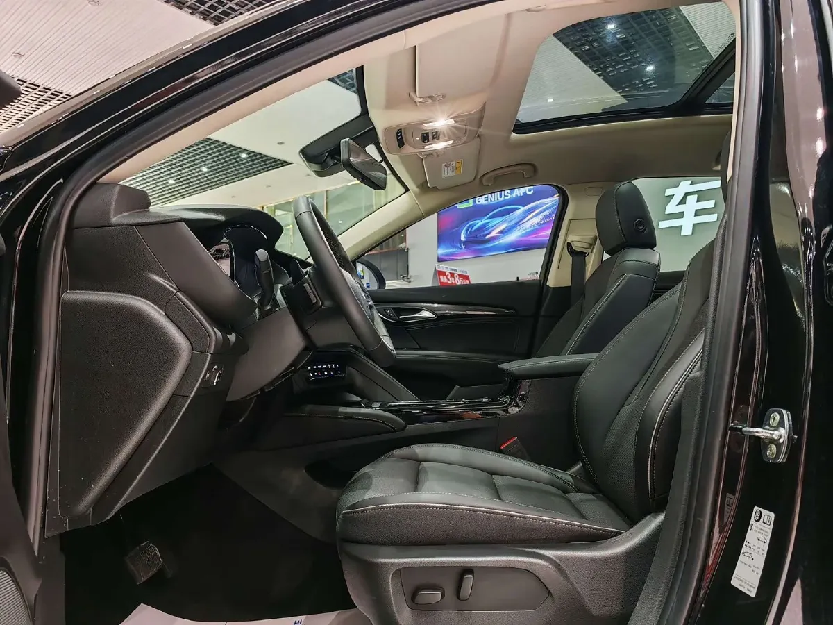2023 Buick EnvisionPlus 2.0T 237HP L4 9AT,autocango,china used car exporter,china ev exporter,chinese used car exporter,chinese used ev exporter