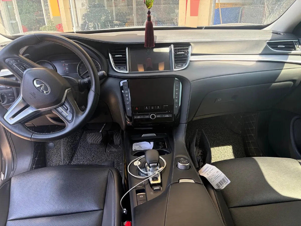 2018 Mitsubishi Pajero 3.0L 174HP V6 5AT,autocango,china used car exporter,china ev exporter,chinese used car exporter,chinese used ev exporter