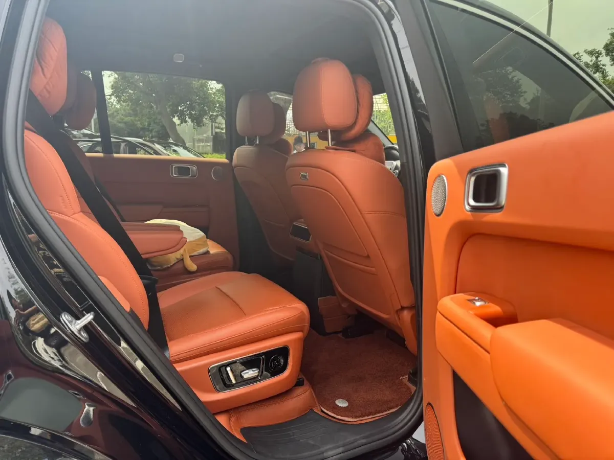 2024 Toyota Granvia 2.5L 189HP L4 E-CVT Hybrid,autocango,china used car exporter,china ev exporter,chinese used car exporter,chinese used ev exporter