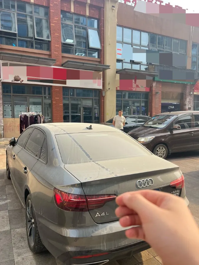 2022 Audi A4L 2.0T 190HP L4 7DCT,autocango,china used car exporter,china ev exporter,chinese used car exporter,chinese used ev exporter