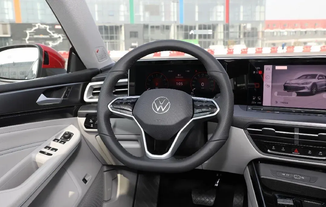 2022 Skoda Superb 2.0T 186HP L4 7DCT,autocango,china used car exporter,china ev exporter,chinese used car exporter,chinese used ev exporter