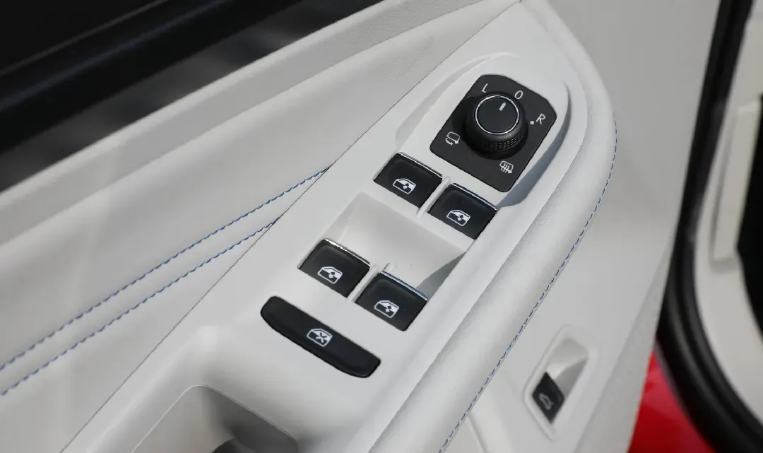 2022 Skoda Superb 2.0T 186HP L4 7DCT,autocango,china used car exporter,china ev exporter,chinese used car exporter,chinese used ev exporter
