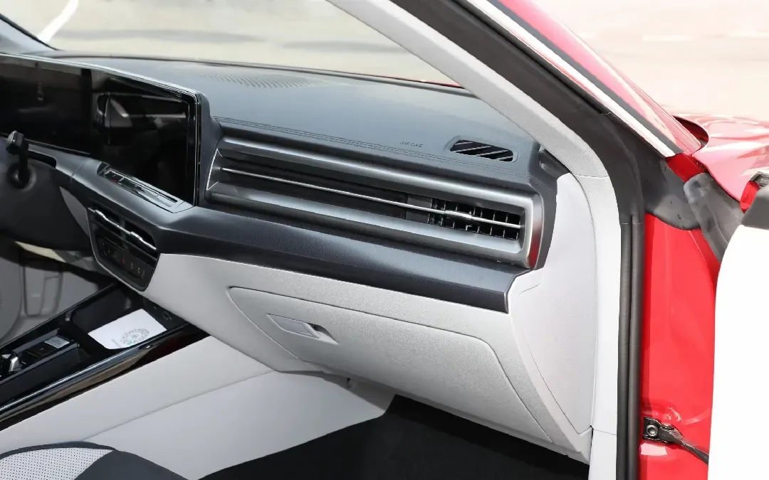 2022 Skoda Superb 2.0T 186HP L4 7DCT,autocango,china used car exporter,china ev exporter,chinese used car exporter,chinese used ev exporter