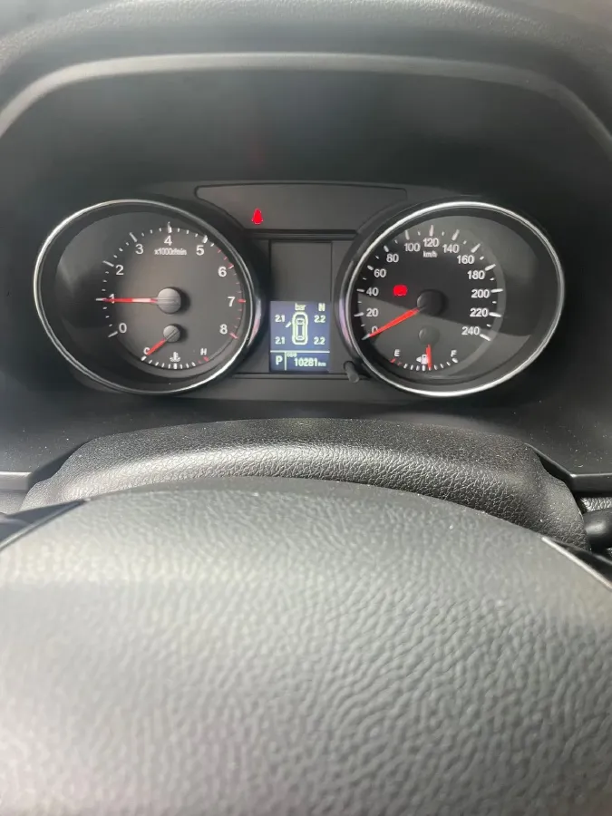 2021 Haval M6 1.5T 150HP L4 7DCT,autocango,china used car exporter,china ev exporter,chinese used car exporter,chinese used ev exporter