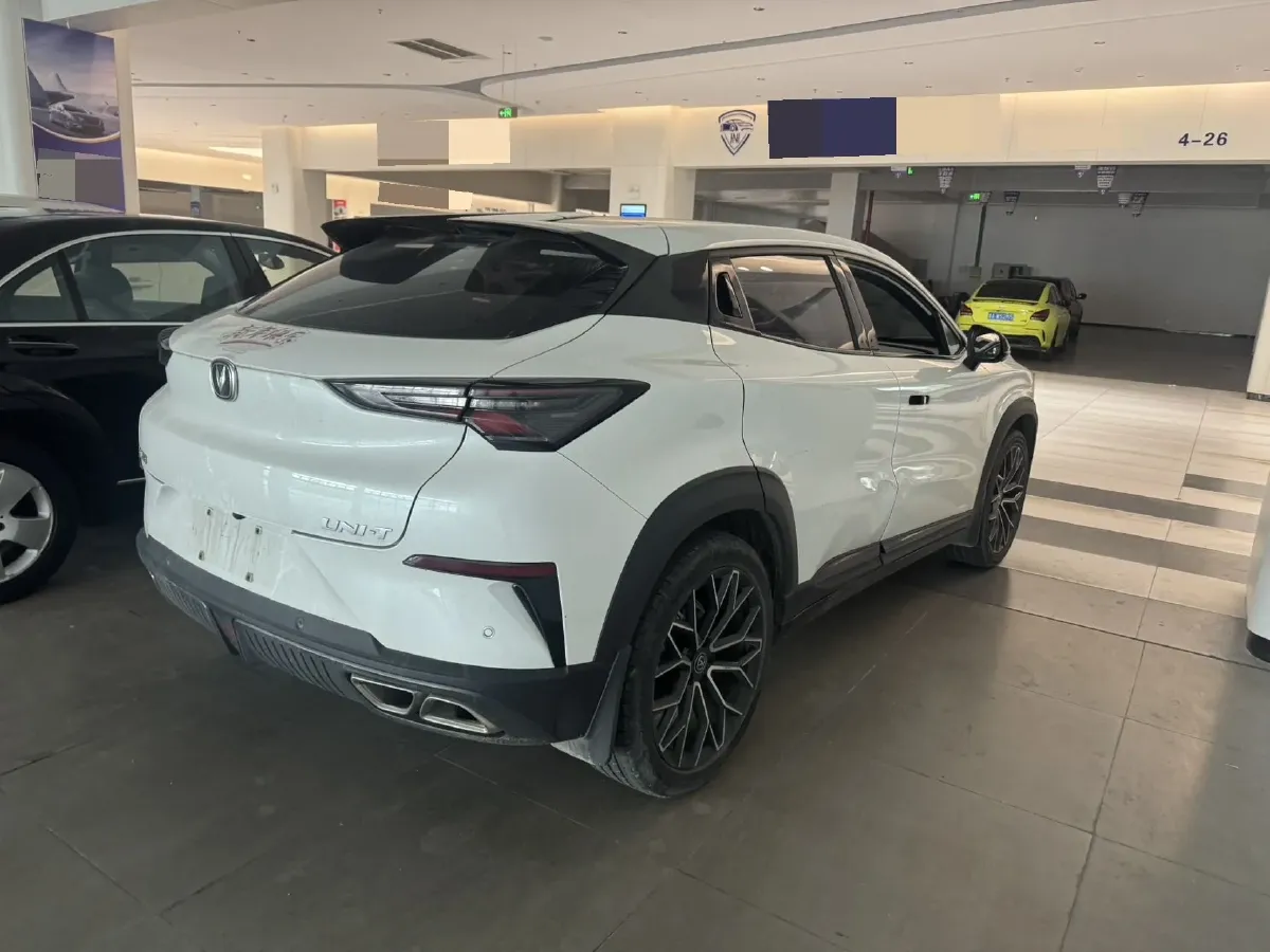 2022 ChangAn UNI-T 1.5T 188HP L4 7DCT,autocango,china used car exporter,china ev exporter,chinese used car exporter,chinese used ev exporter