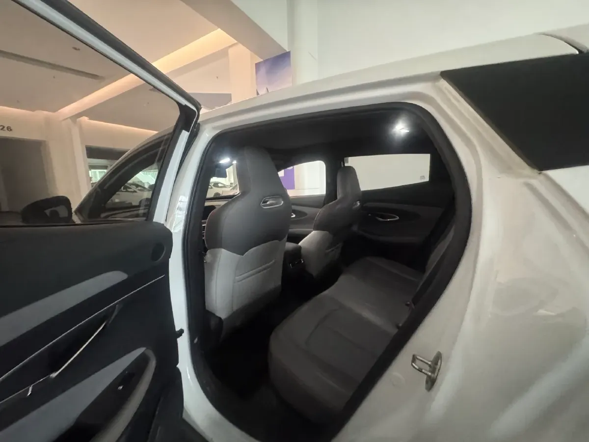 2022 ChangAn UNI-T 1.5T 188HP L4 7DCT,autocango,china used car exporter,china ev exporter,chinese used car exporter,chinese used ev exporter