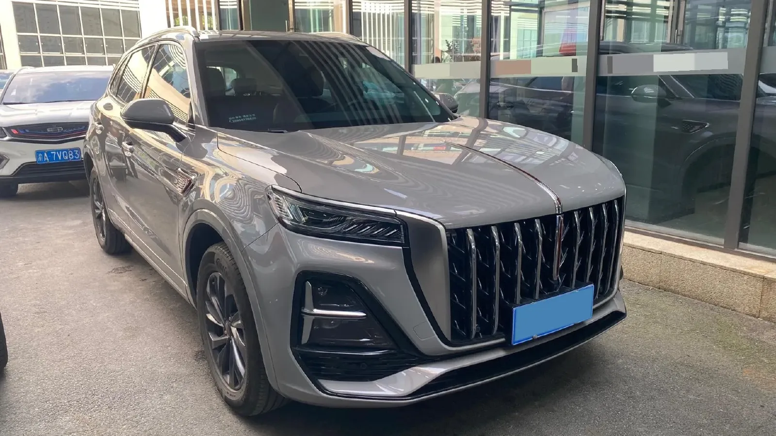 2023 HongQi HS5 2.0T 252HP L4 8AT,autocango,china used car exporter,china ev exporter,chinese used car exporter,chinese used ev exporter
