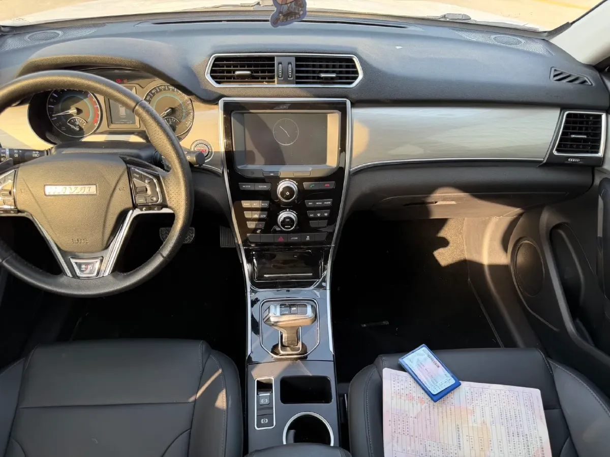 2018 Haval H2 1.5T 150HP L4 7DCT,autocango,china used car exporter,china ev exporter,chinese used car exporter,chinese used ev exporter
