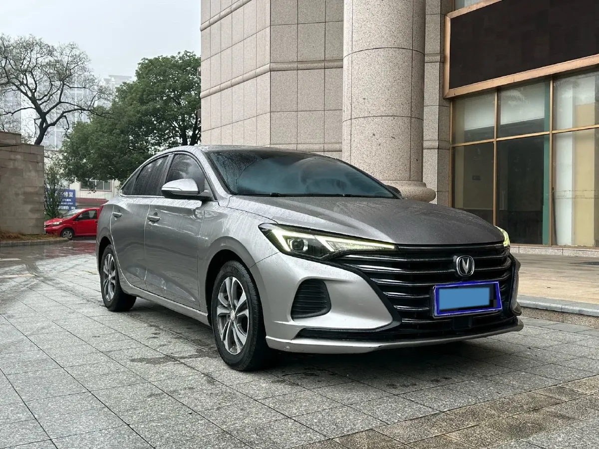 2020 ChangAn Eado 1.6L 128HP L4 5MT,autocango,china used car exporter,china ev exporter,chinese used car exporter,chinese used ev exporter