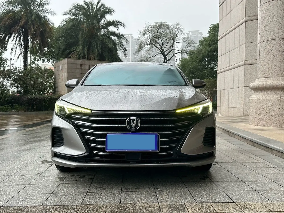 2020 ChangAn Eado 1.6L 128HP L4 5MT,autocango,china used car exporter,china ev exporter,chinese used car exporter,chinese used ev exporter