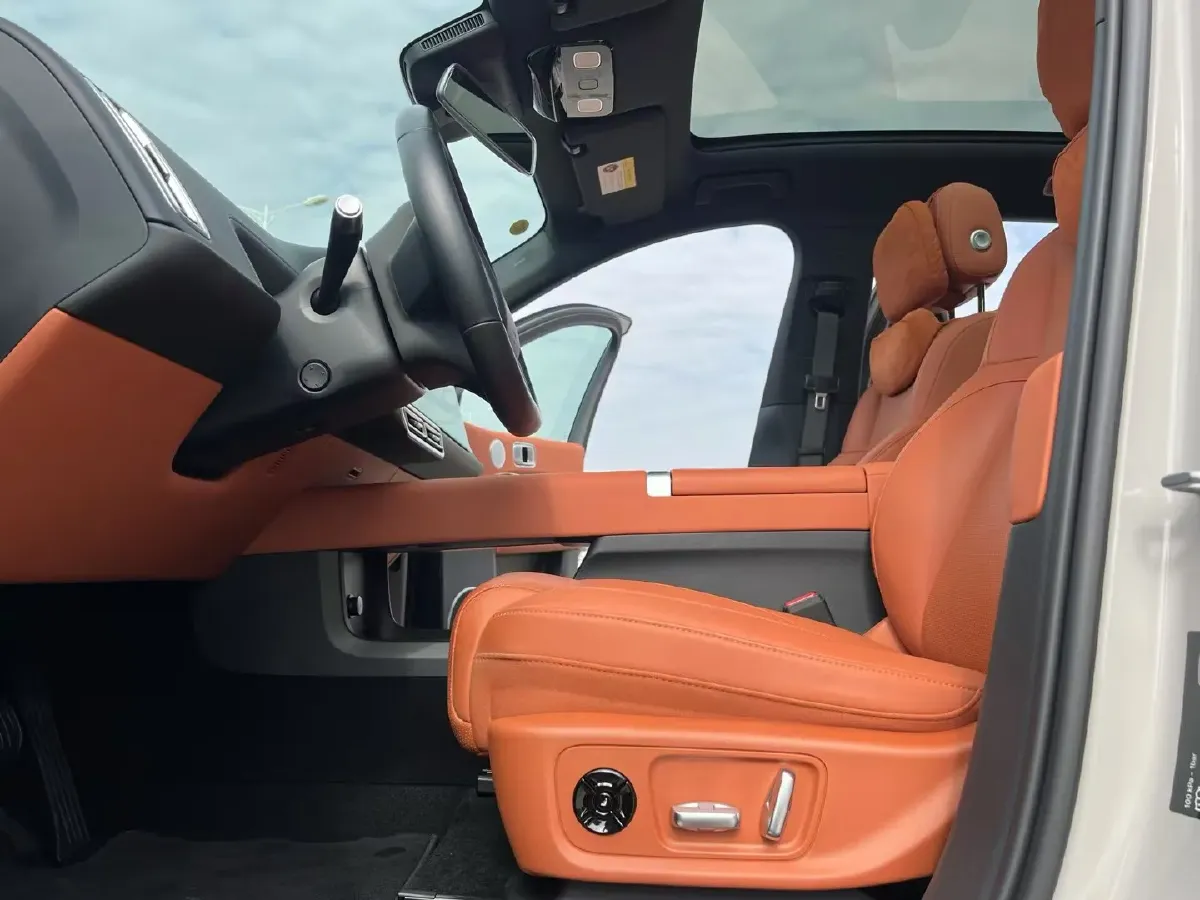 2024 Li L6 Range Extended 154HP L4 REEV 36.8KWH,autocango,china used car exporter,china ev exporter,chinese used car exporter,chinese used ev exporter