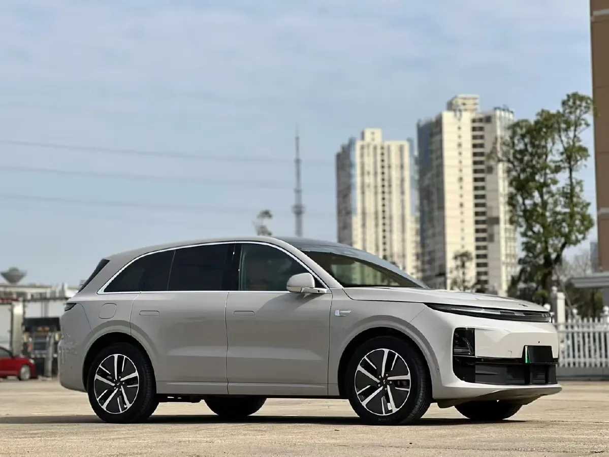 2024 Li L6 Range Extended 154HP L4 REEV 36.8KWH,autocango,china used car exporter,china ev exporter,chinese used car exporter,chinese used ev exporter