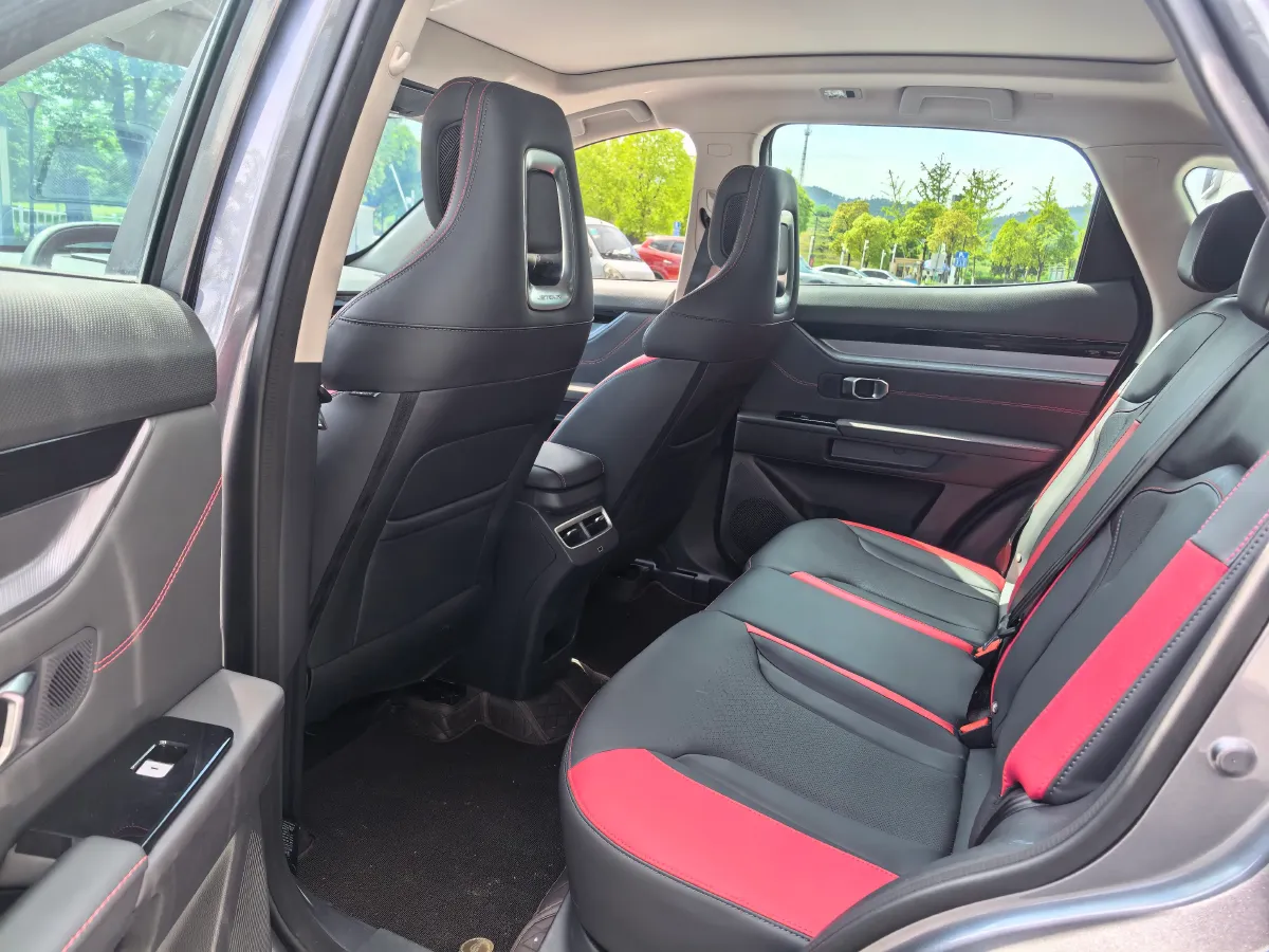 2024 Jetour DASHING 1.5T 156HP L4 6DCT,autocango,china used car exporter,china ev exporter,chinese used car exporter,chinese used ev exporter