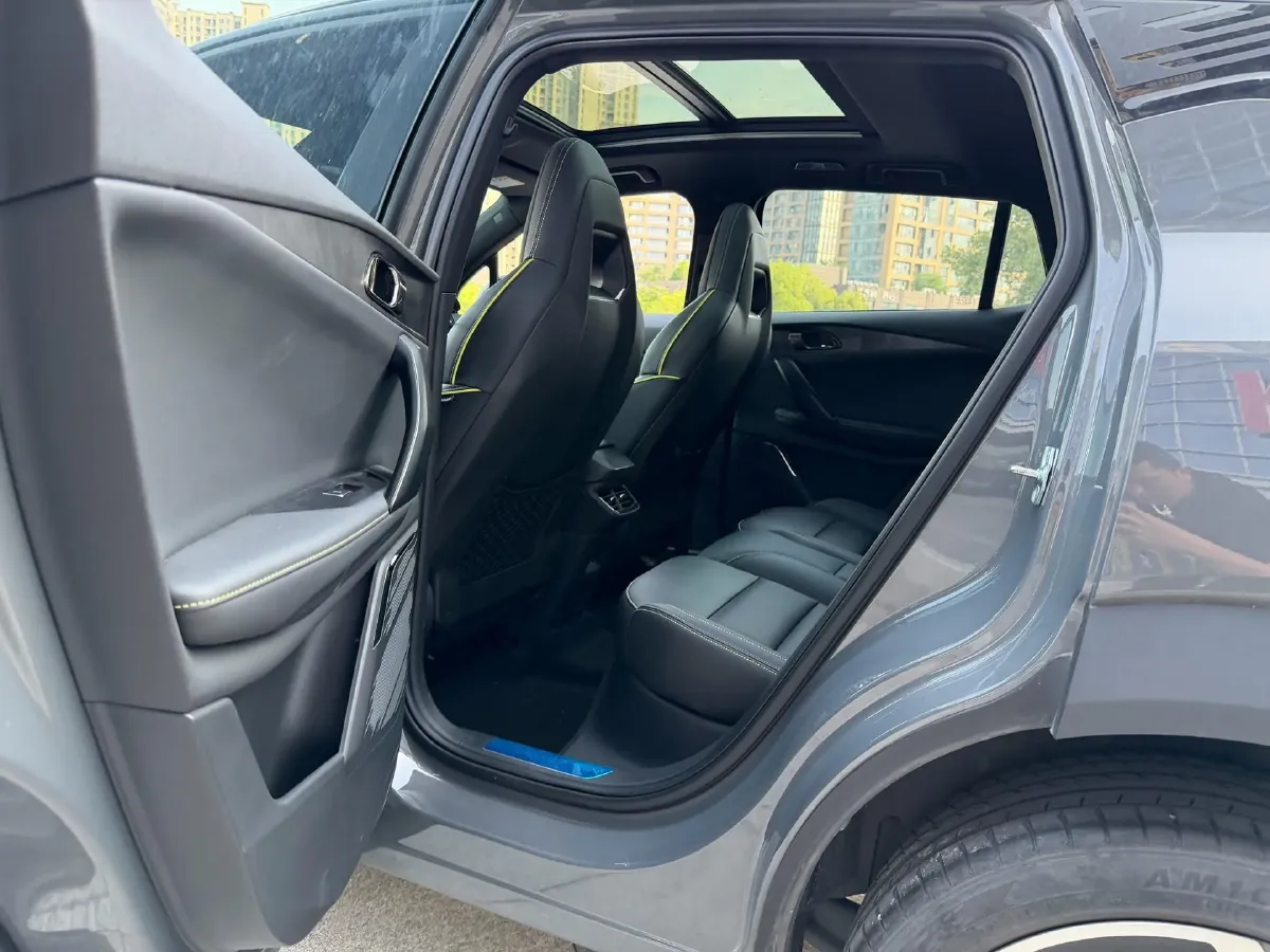 2023 LYNK&CO 06 1.5T 181HP L4 7DCT,autocango,china used car exporter,china ev exporter,chinese used car exporter,chinese used ev exporter