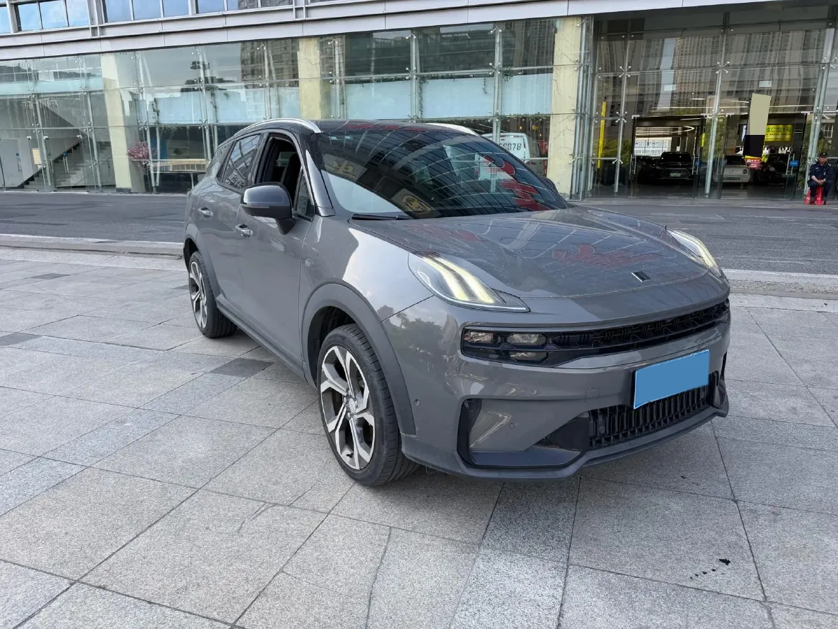 2023 LYNK&CO 06 1.5T 181HP L4 7DCT,autocango,china used car exporter,china ev exporter,chinese used car exporter,chinese used ev exporter