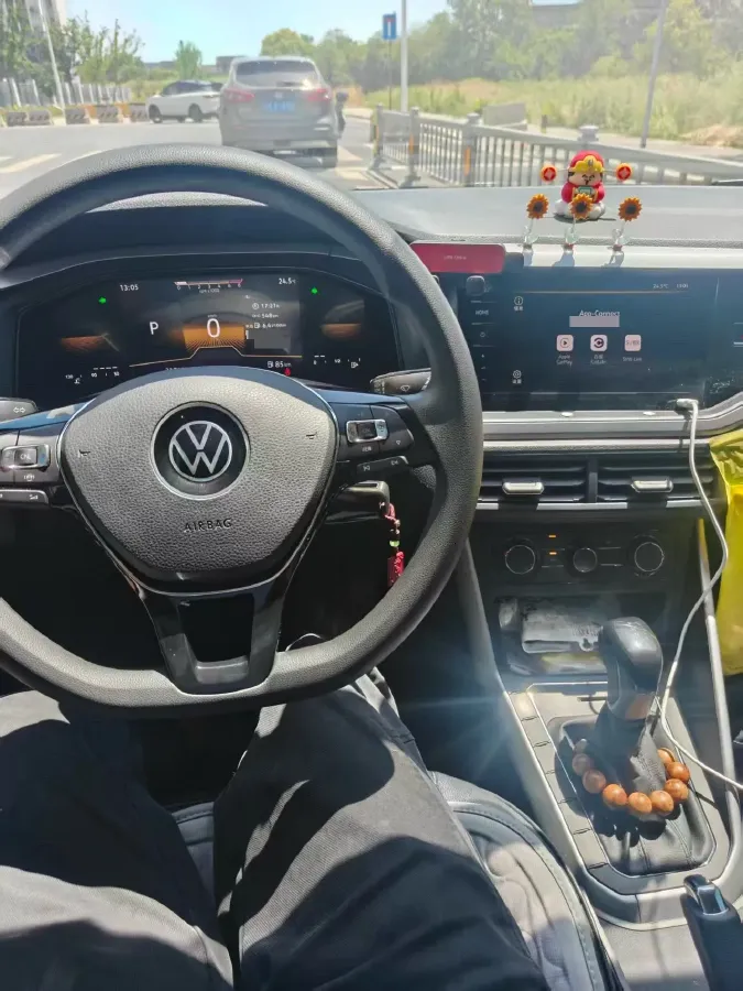 2023 Volkswagen Polo 1.5L 110HP L4 6AT,autocango,china used car exporter,china ev exporter,chinese used car exporter,chinese used ev exporter