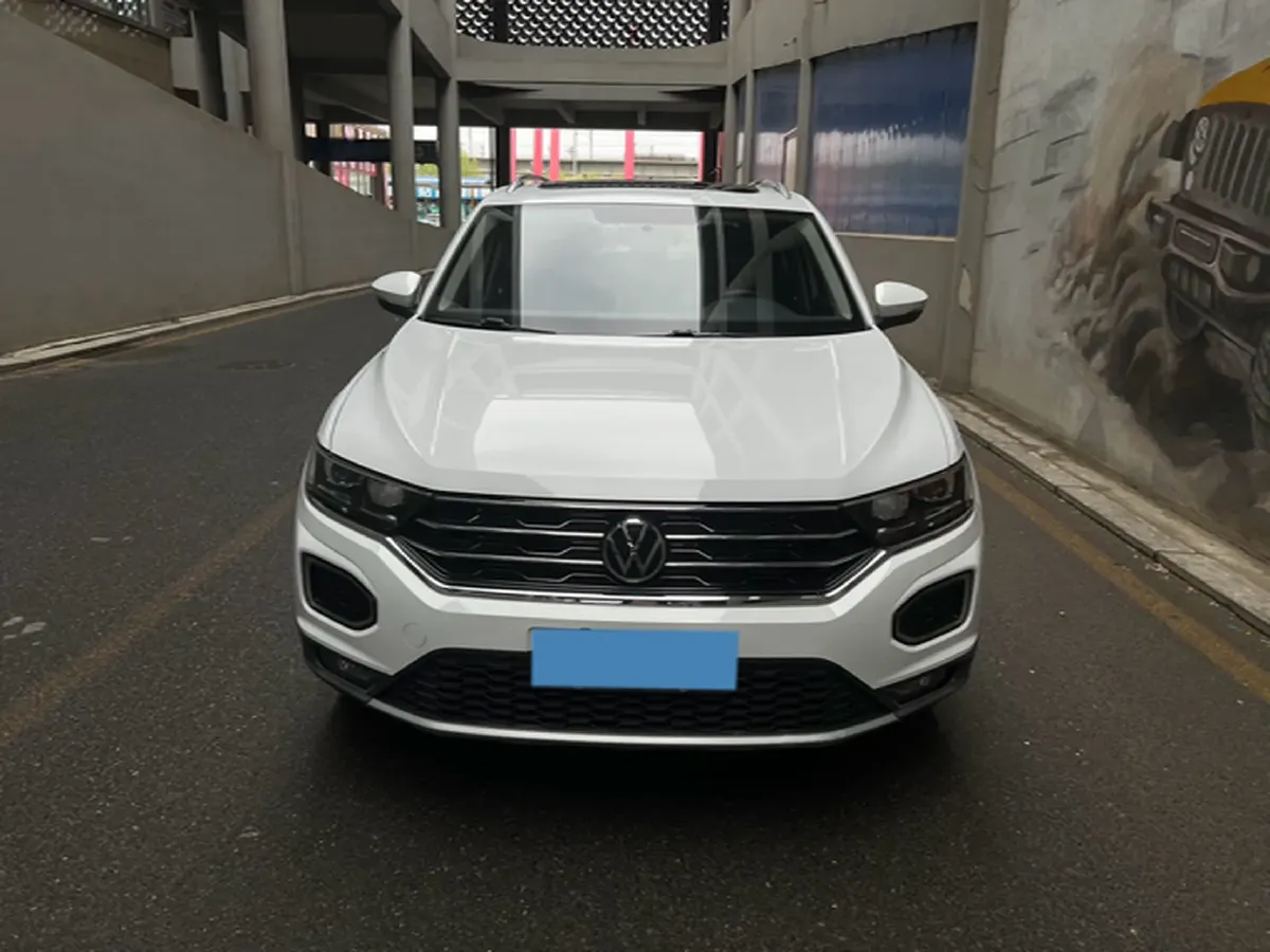 2021 Volkswagen T-Roc 1.4T 150HP L4 7DCT,autocango,china used car exporter,china ev exporter,chinese used car exporter,chinese used ev exporter