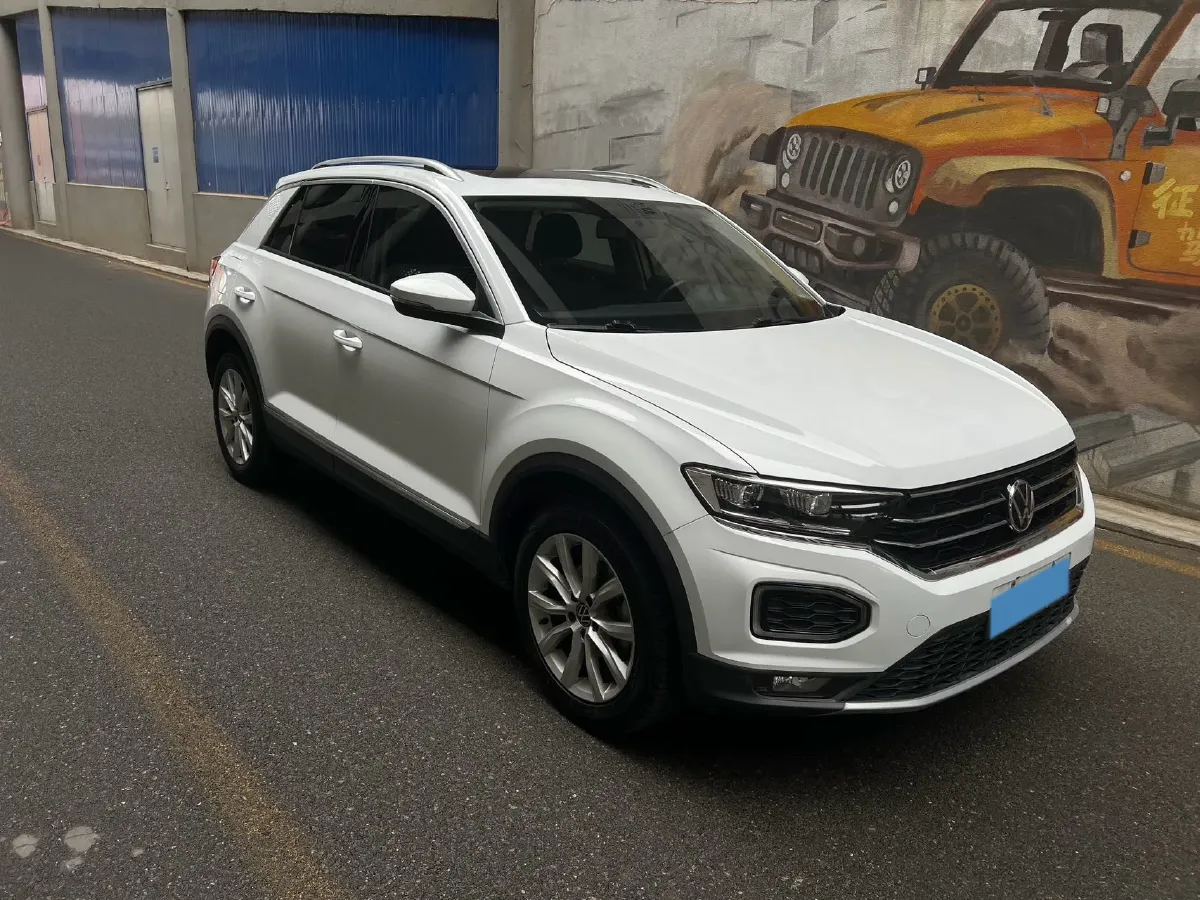 2021 Volkswagen T-Roc 1.4T 150HP L4 7DCT,autocango,china used car exporter,china ev exporter,chinese used car exporter,chinese used ev exporter