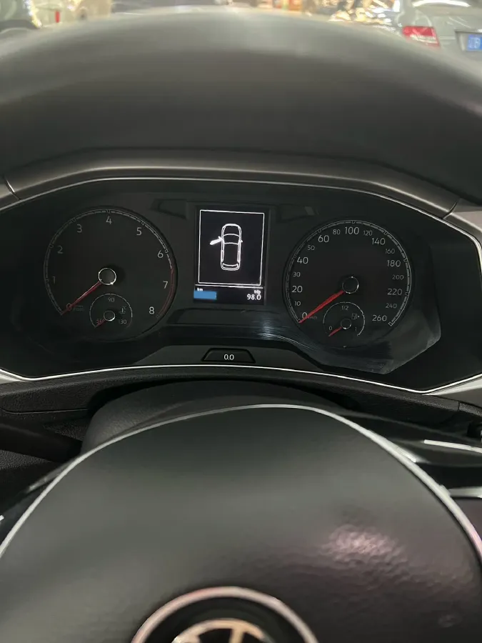 2021 Volkswagen T-Roc 1.4T 150HP L4 7DCT,autocango,china used car exporter,china ev exporter,chinese used car exporter,chinese used ev exporter