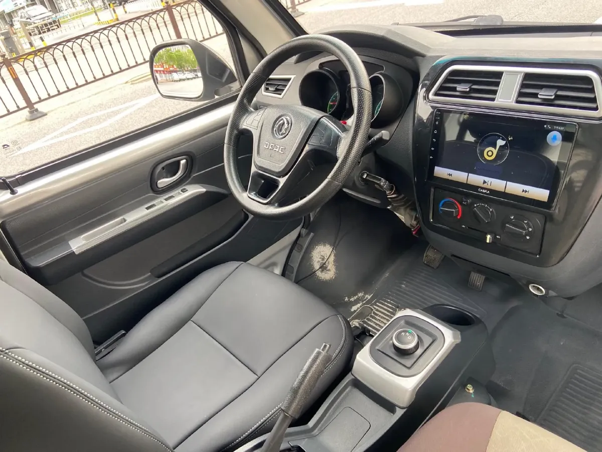 2022 MAXUS XinTu V90 2.0T 150HP L4 6AT,autocango,china used car exporter,china ev exporter,chinese used car exporter,chinese used ev exporter