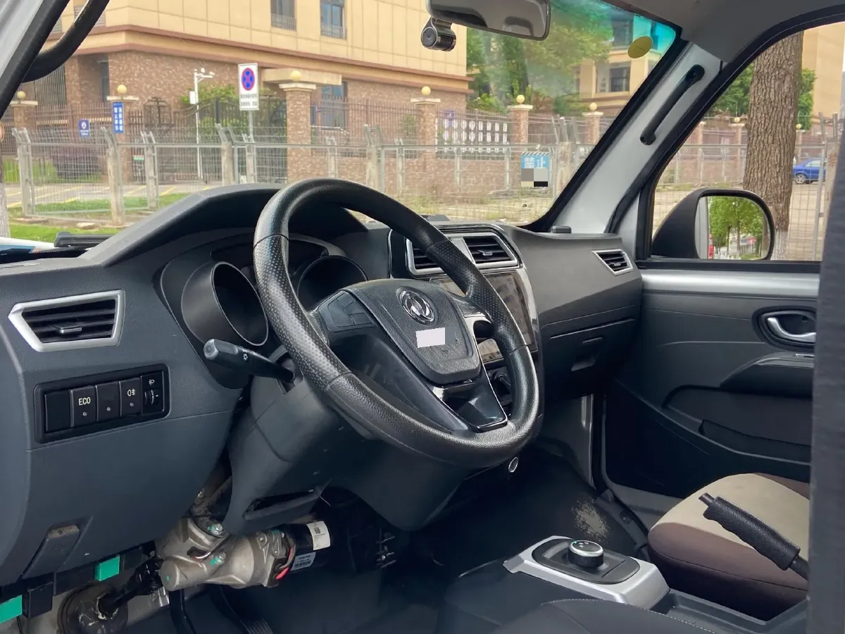 2022 MAXUS XinTu V90 2.0T 150HP L4 6AT,autocango,china used car exporter,china ev exporter,chinese used car exporter,chinese used ev exporter