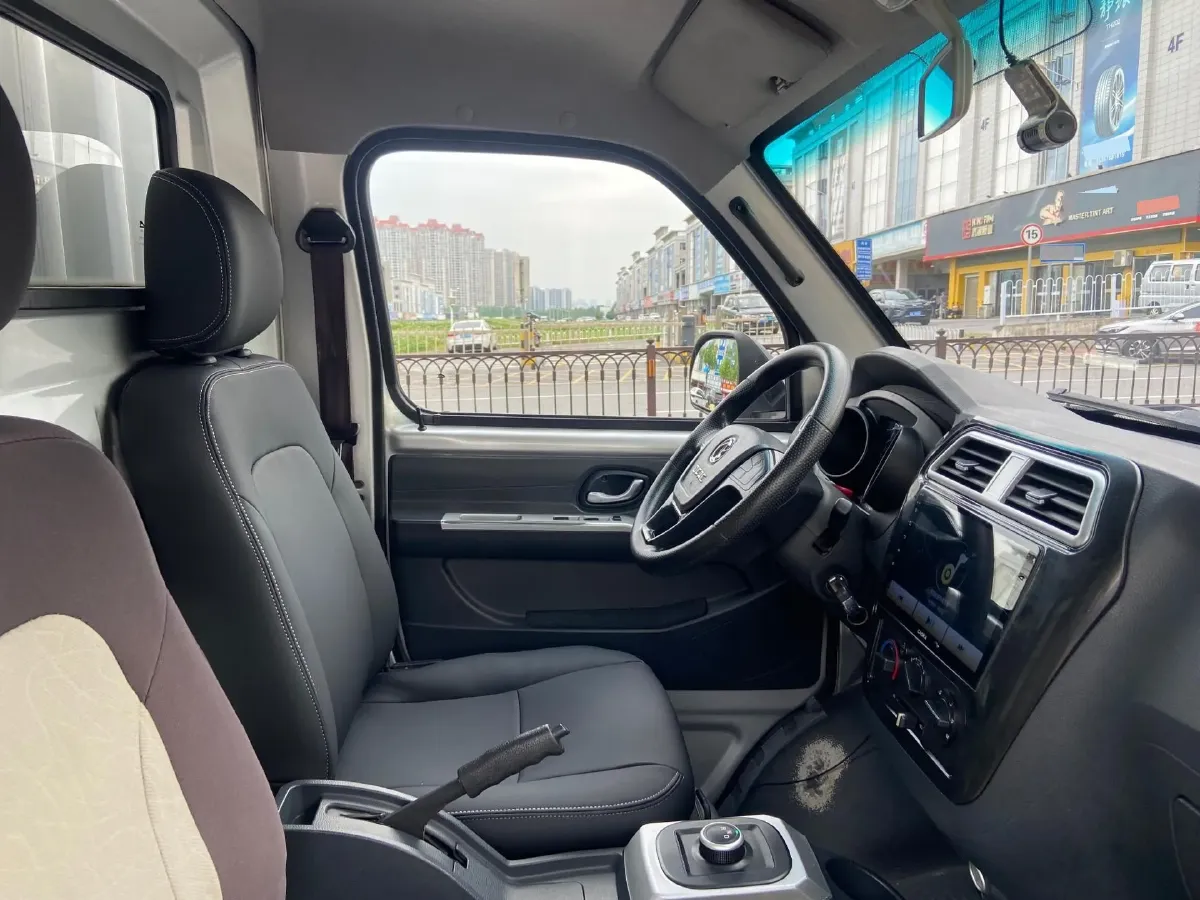 2022 MAXUS XinTu V90 2.0T 150HP L4 6AT,autocango,china used car exporter,china ev exporter,chinese used car exporter,chinese used ev exporter
