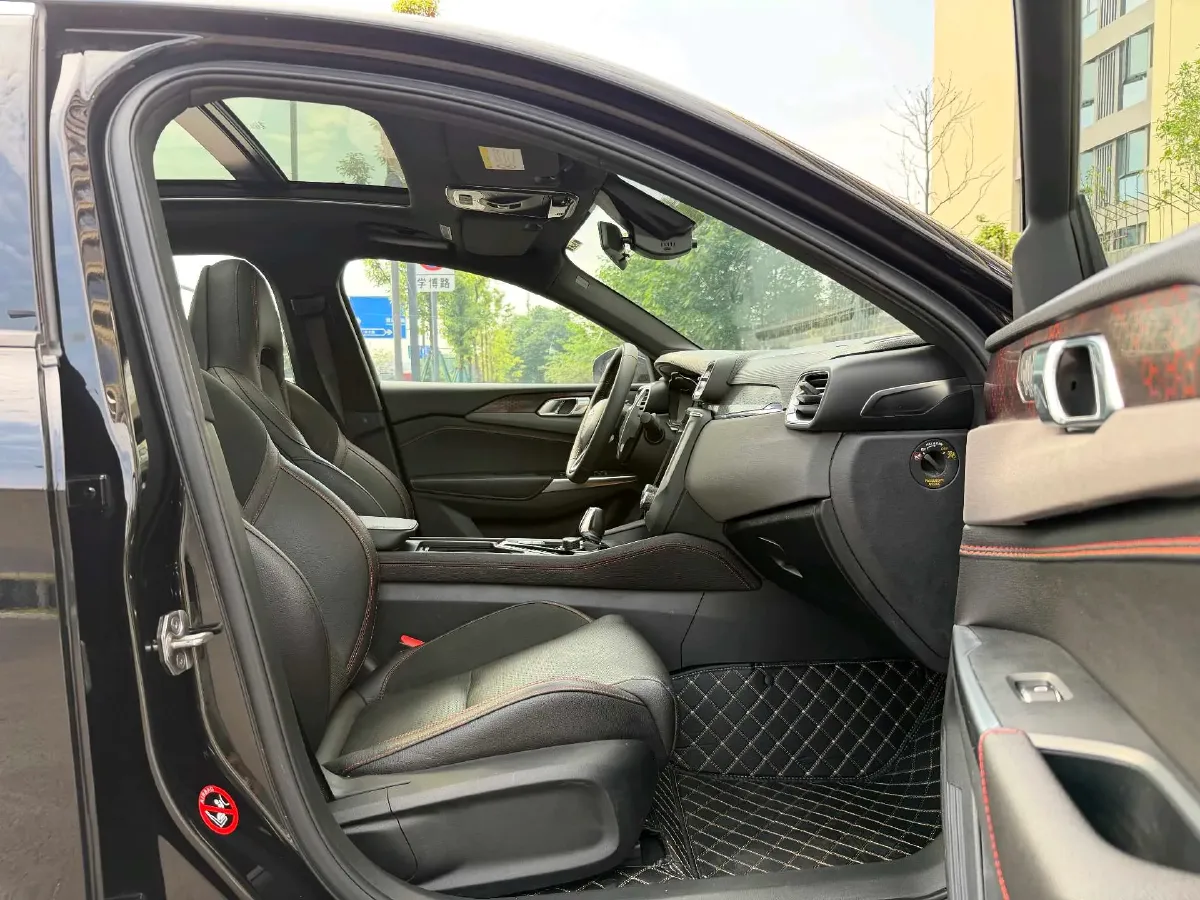 2019 Qoros 5 1.6T 197HP L4 7DCT,autocango,china used car exporter,china ev exporter,chinese used car exporter,chinese used ev exporter